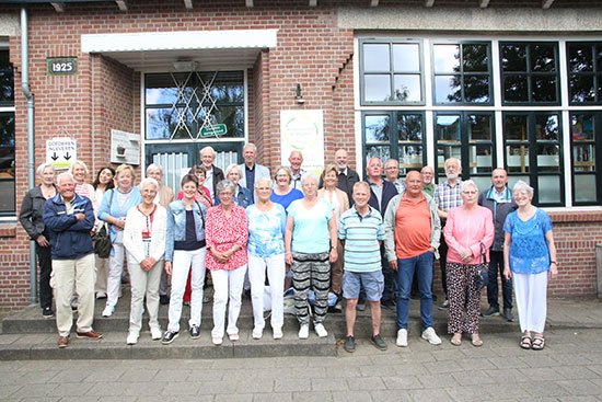Groepsfoto Kringloopwinkel de Wisselbeker 2024